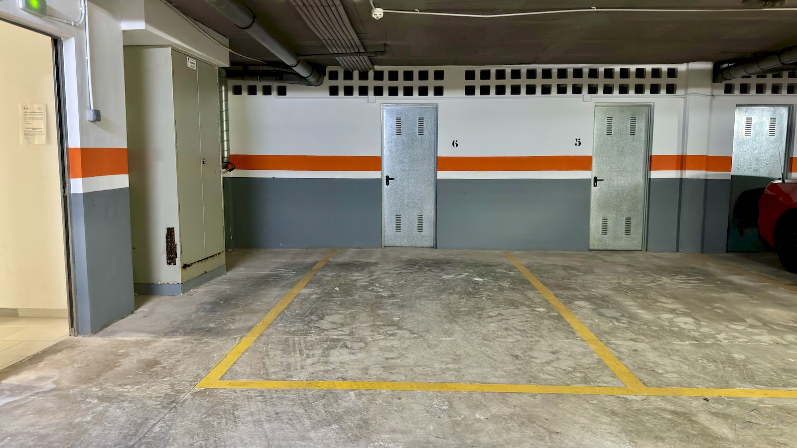 Appartement te koop in de voorkant van het Arenal strand in Javea