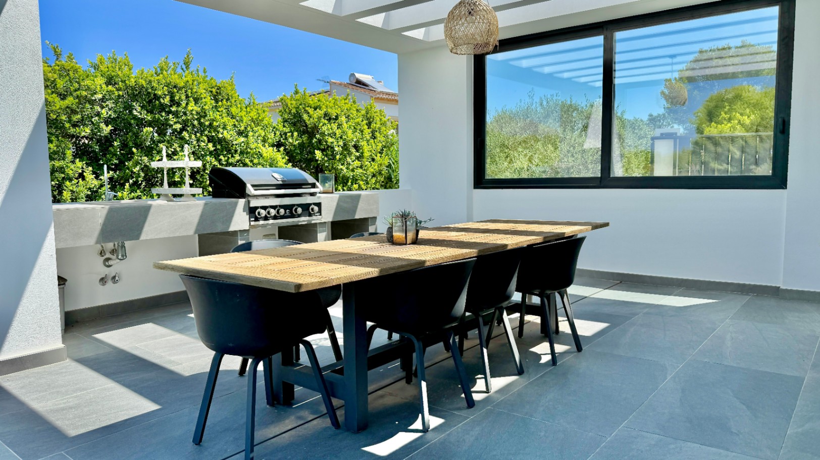 Luxe villa te koop in Puerta Fenicia met indrukwekkend uitzicht op de Montgo
