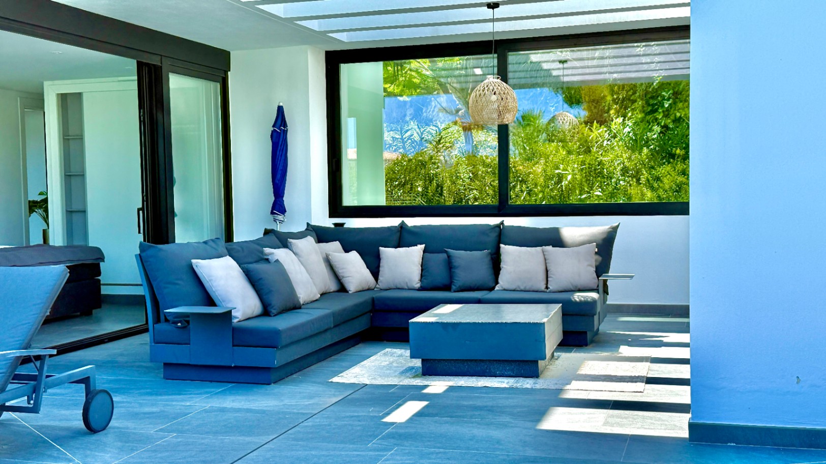 Luxe villa te koop in Puerta Fenicia met indrukwekkend uitzicht op de Montgo