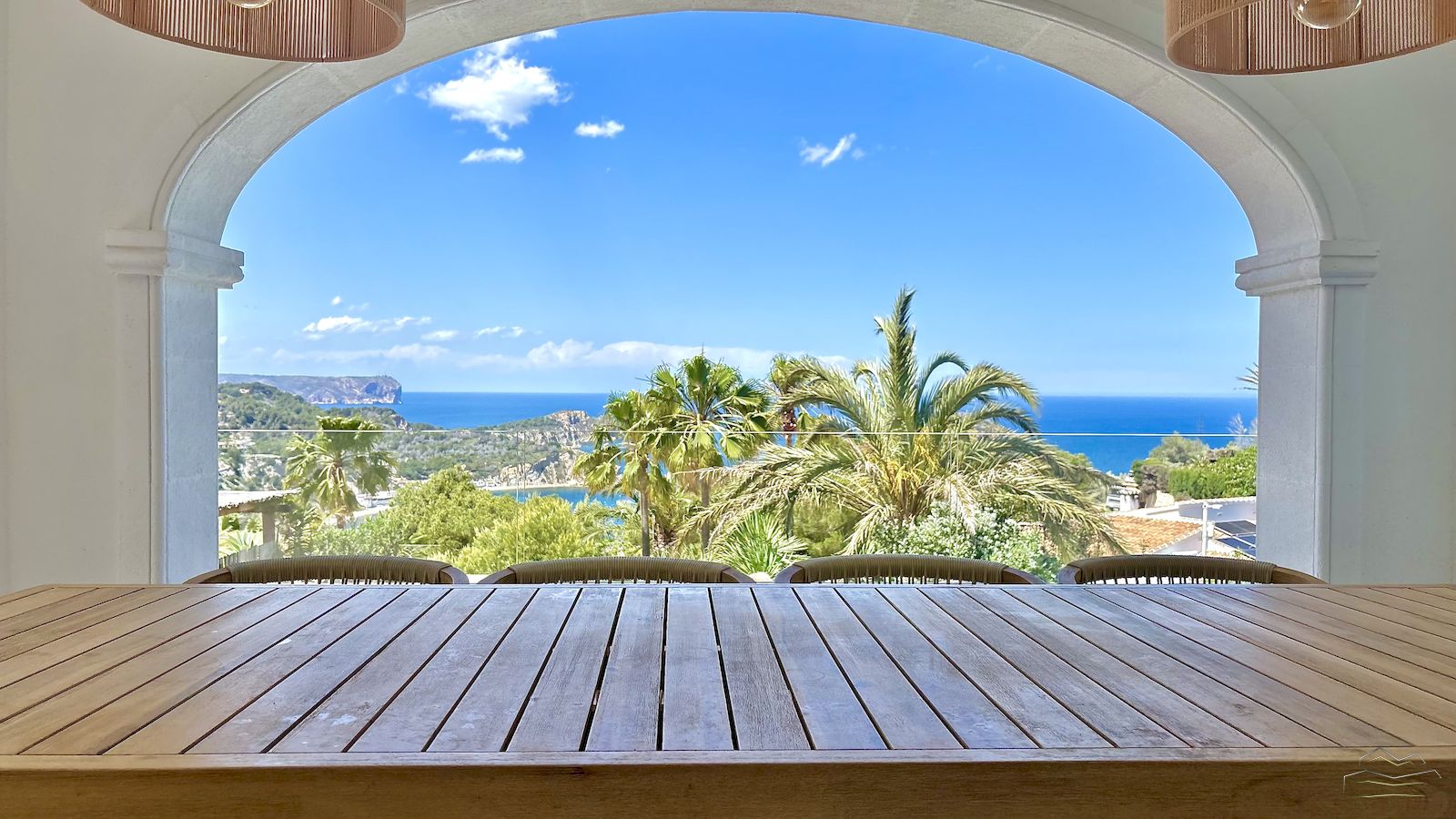 Villa te koop met zeezicht in Balcon al Mar - Javea