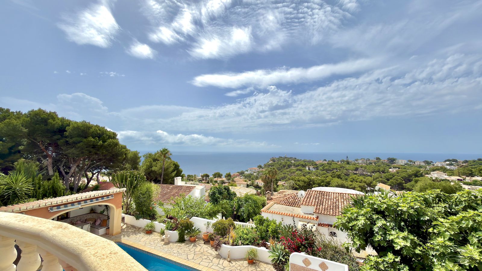 Villa te koop met indrukwekkend uitzicht op zee - Balkon aan Zee - Javea