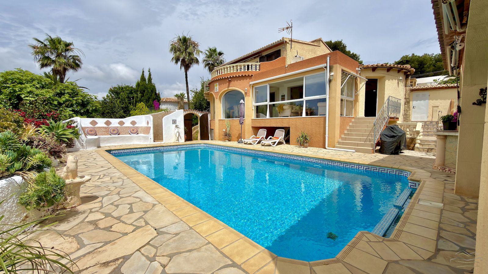 Villa te koop met indrukwekkend uitzicht op zee - Balkon aan Zee - Javea