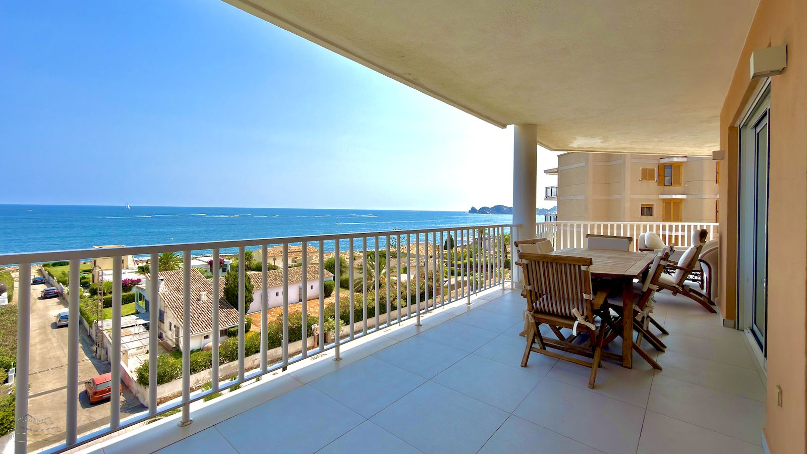 Luxe appartement met zeezicht, winterverhuur in Jávea
