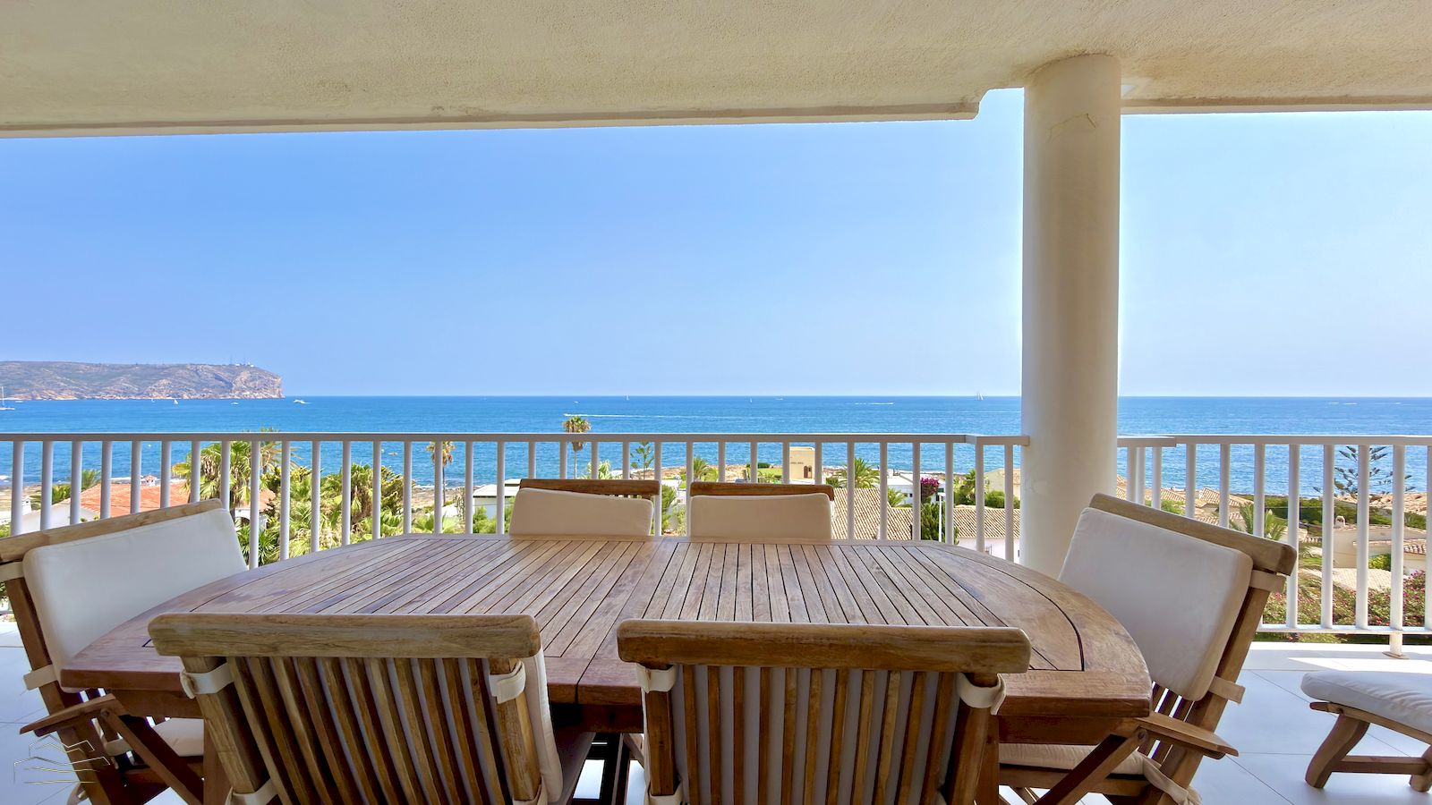 Luxe appartement met zeezicht, winterverhuur in Jávea