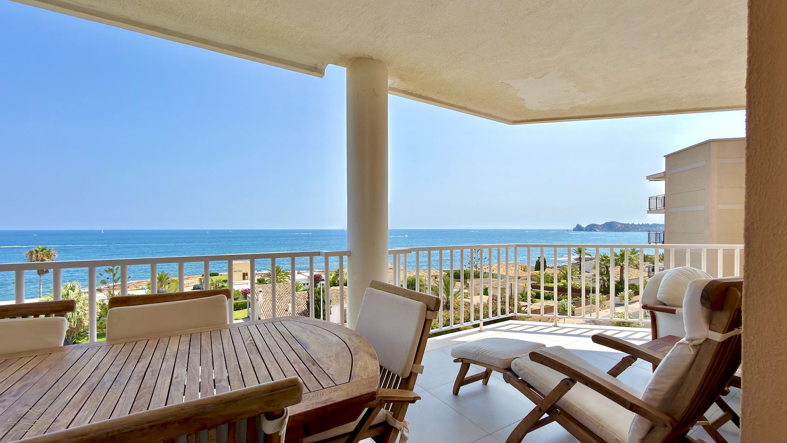 Luxe appartement met zeezicht, winterverhuur in Jávea