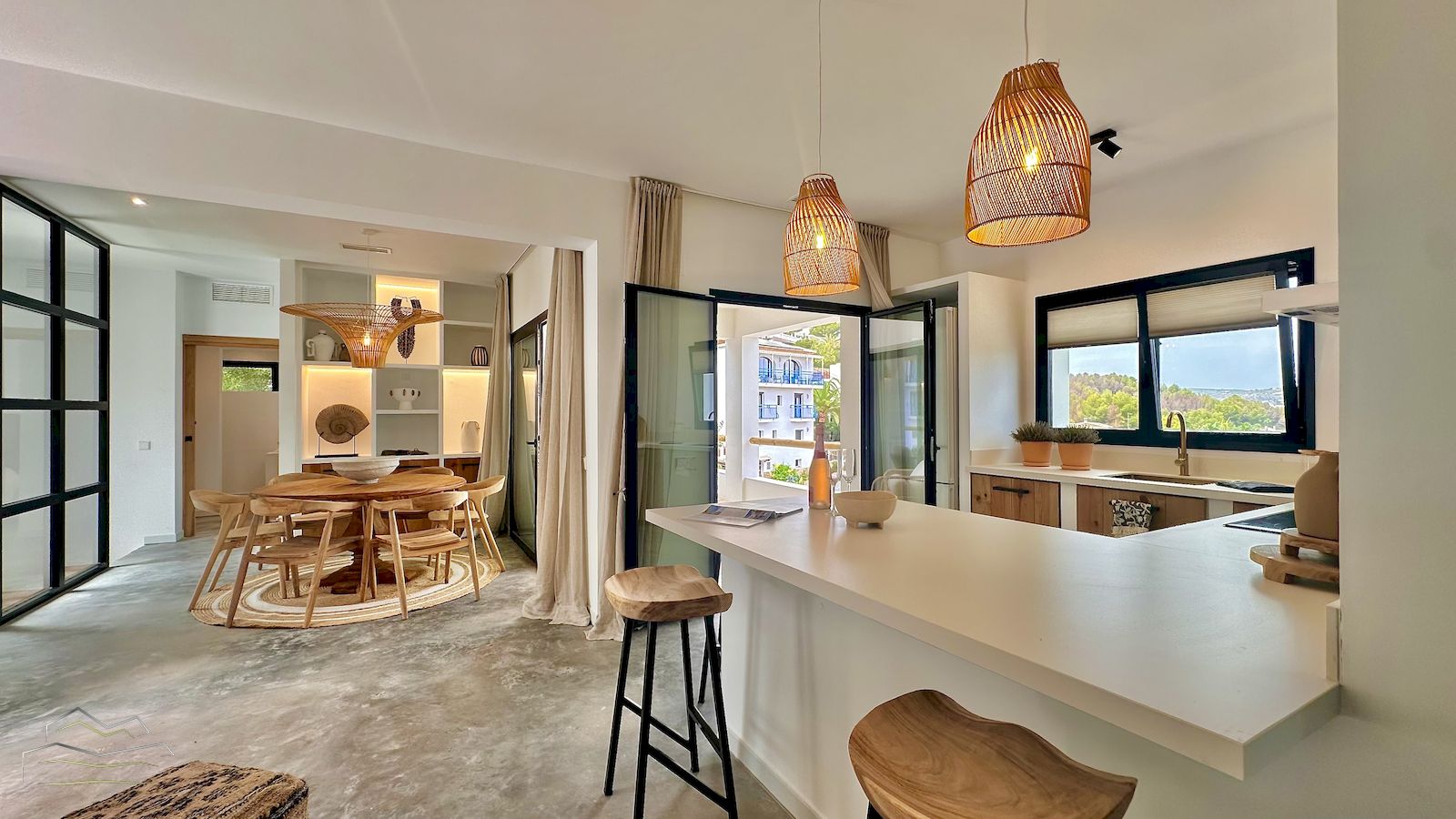 Villa te koop met zeezicht in Adsubia Javea - Costa Blanca