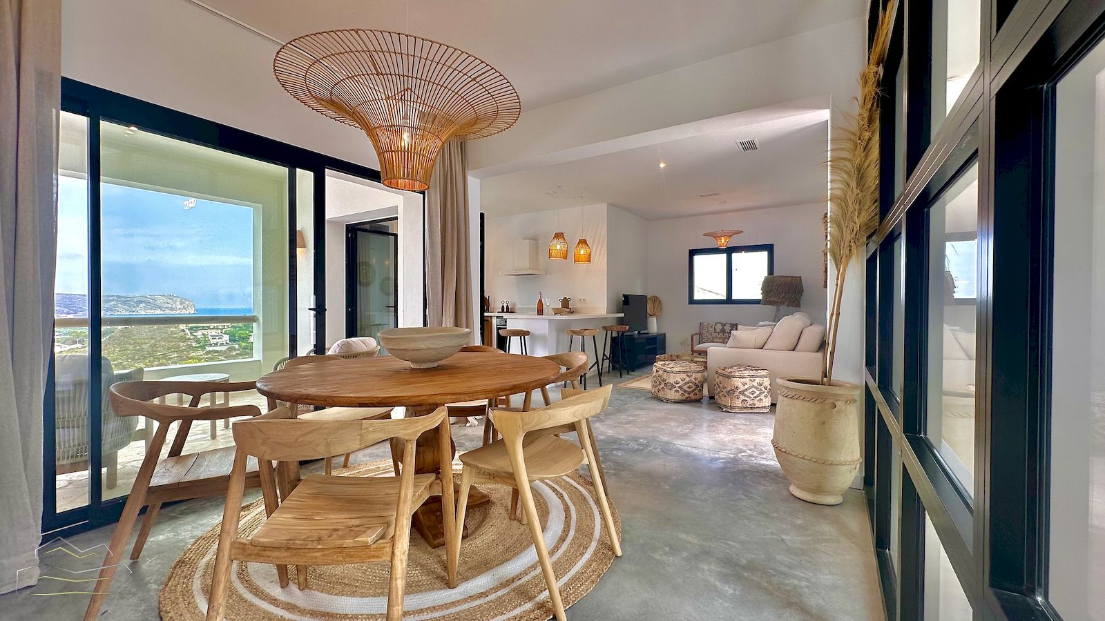 Villa te koop met zeezicht in Adsubia Javea - Costa Blanca