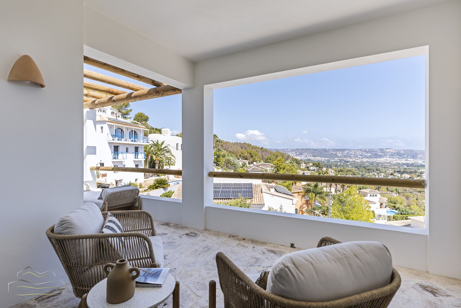 Villa te koop met zeezicht in Adsubia Javea - Costa Blanca