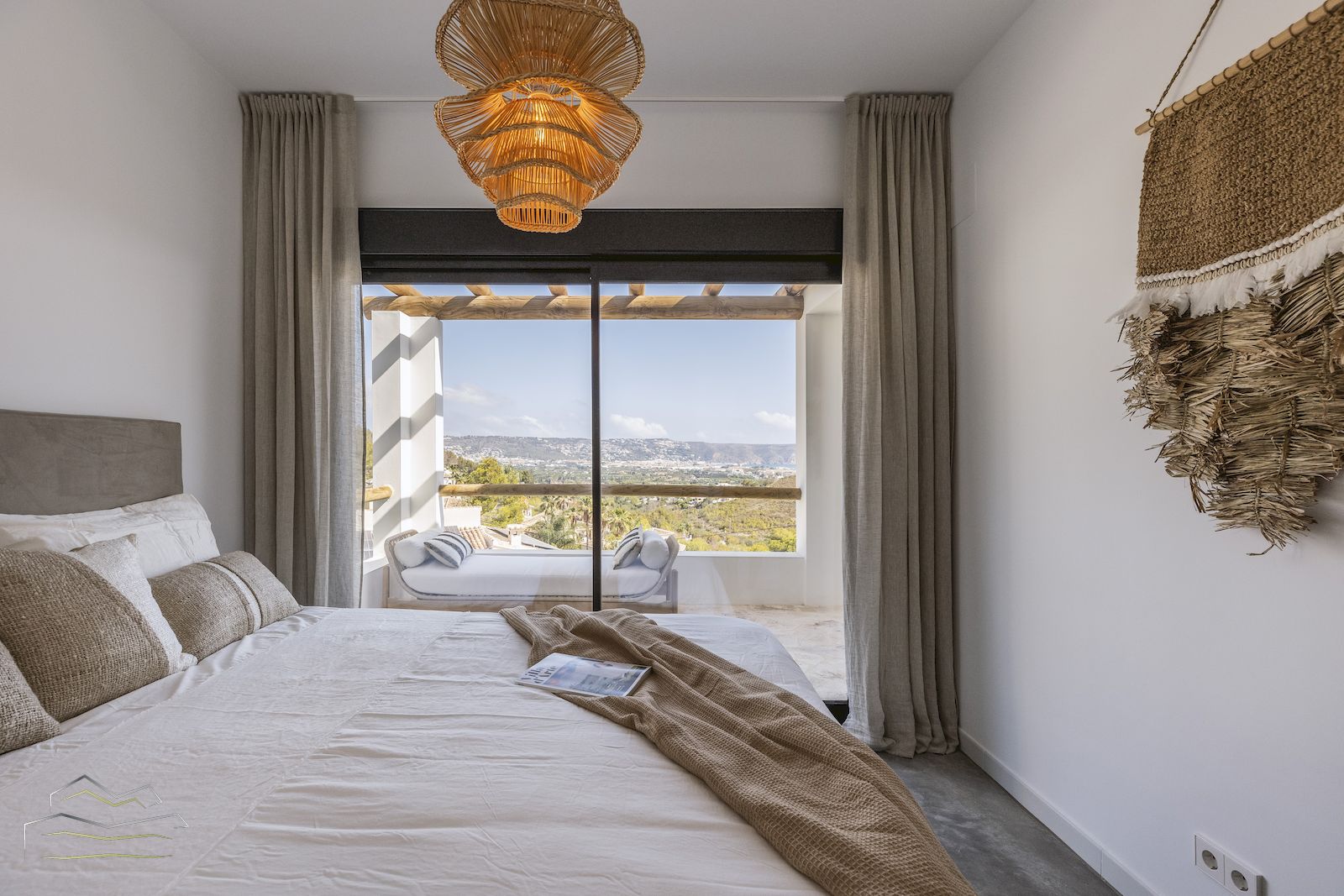 Villa te koop met zeezicht in Adsubia Javea - Costa Blanca