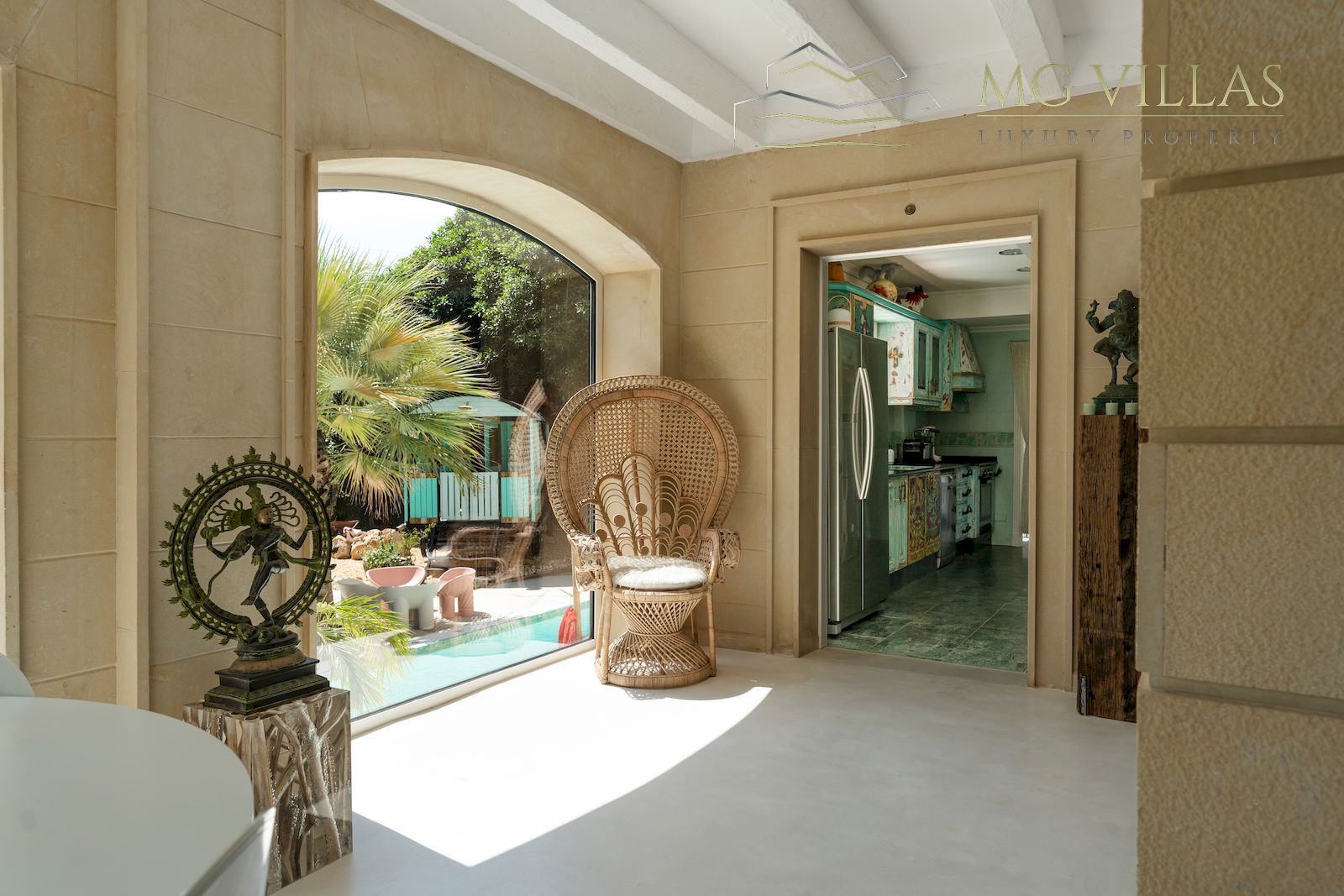 Elegante Villa te koop in Las Rotas - Denia