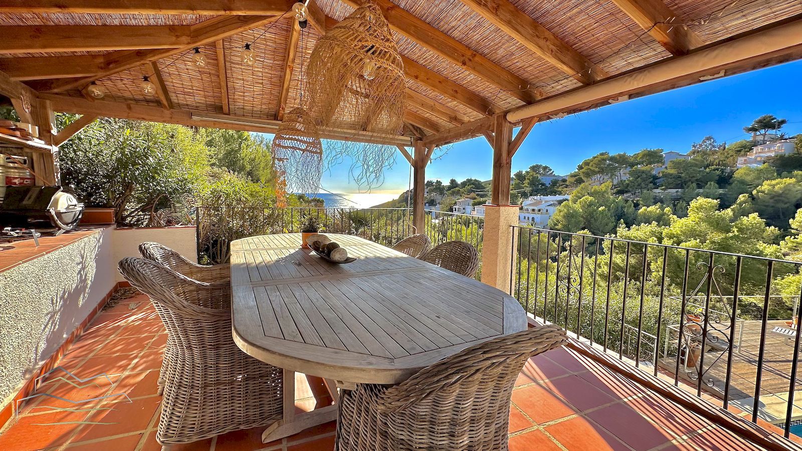 Villa te koop met zeezicht in La Granadella - Javea