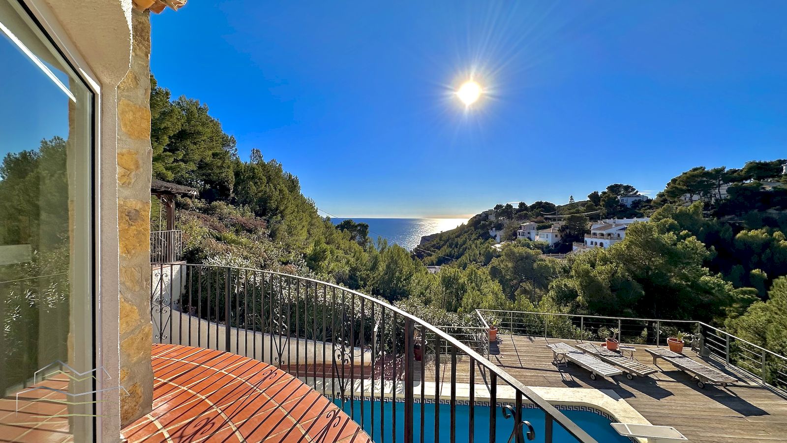Villa te koop met zeezicht in La Granadella - Javea