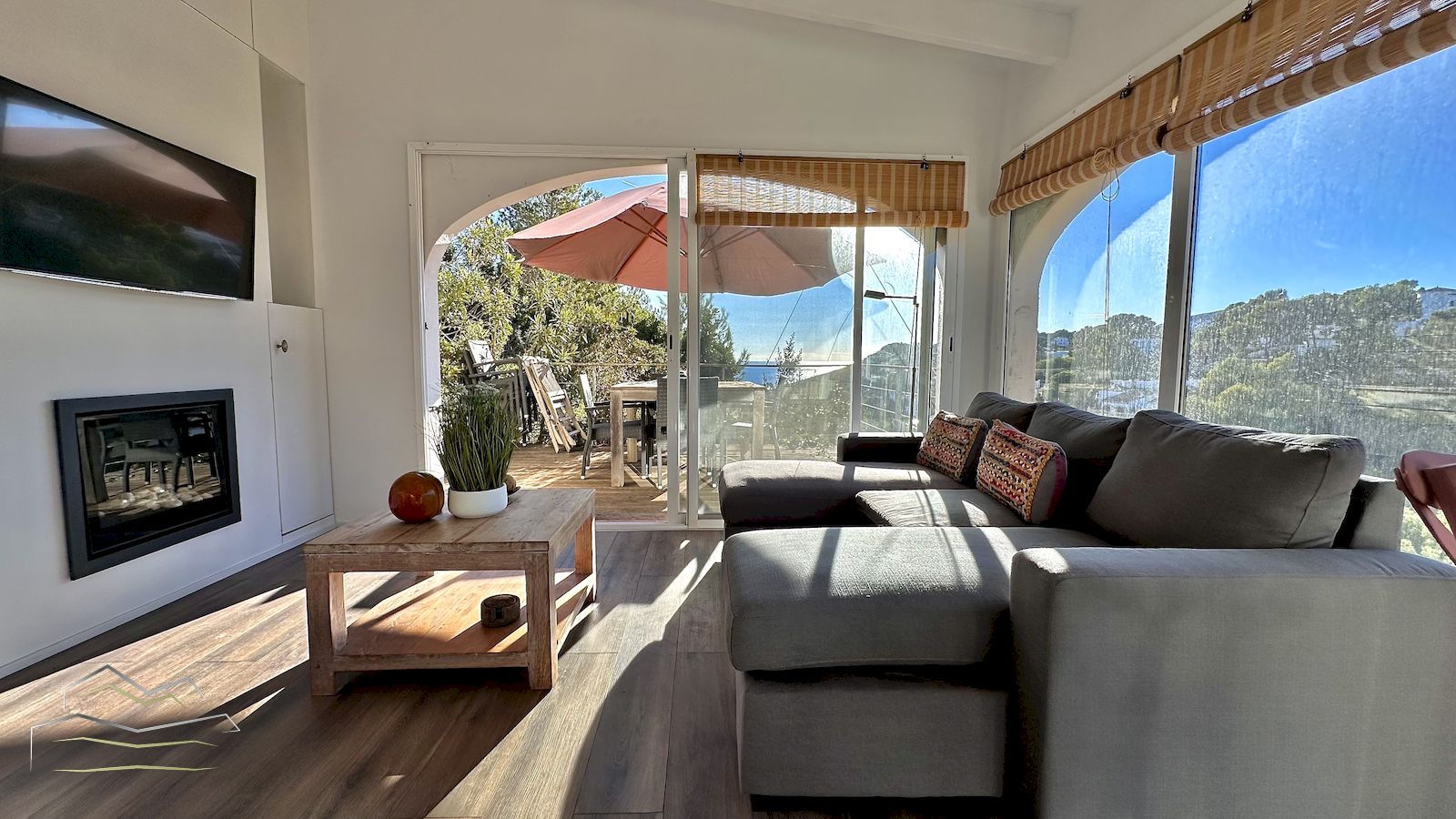 Villa te koop met zeezicht in La Granadella - Javea