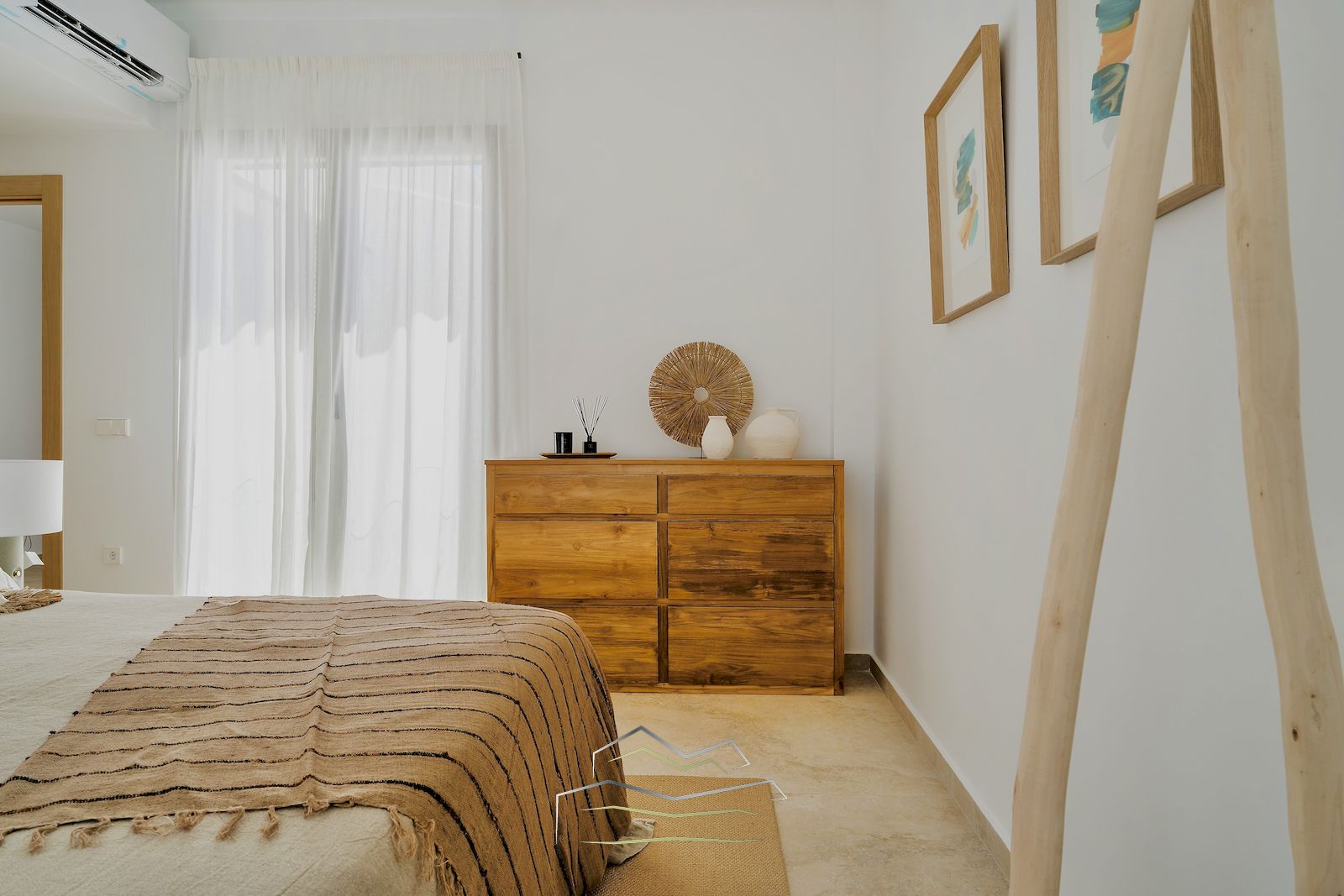 Villa in Ibiza-stijl te koop in Javea