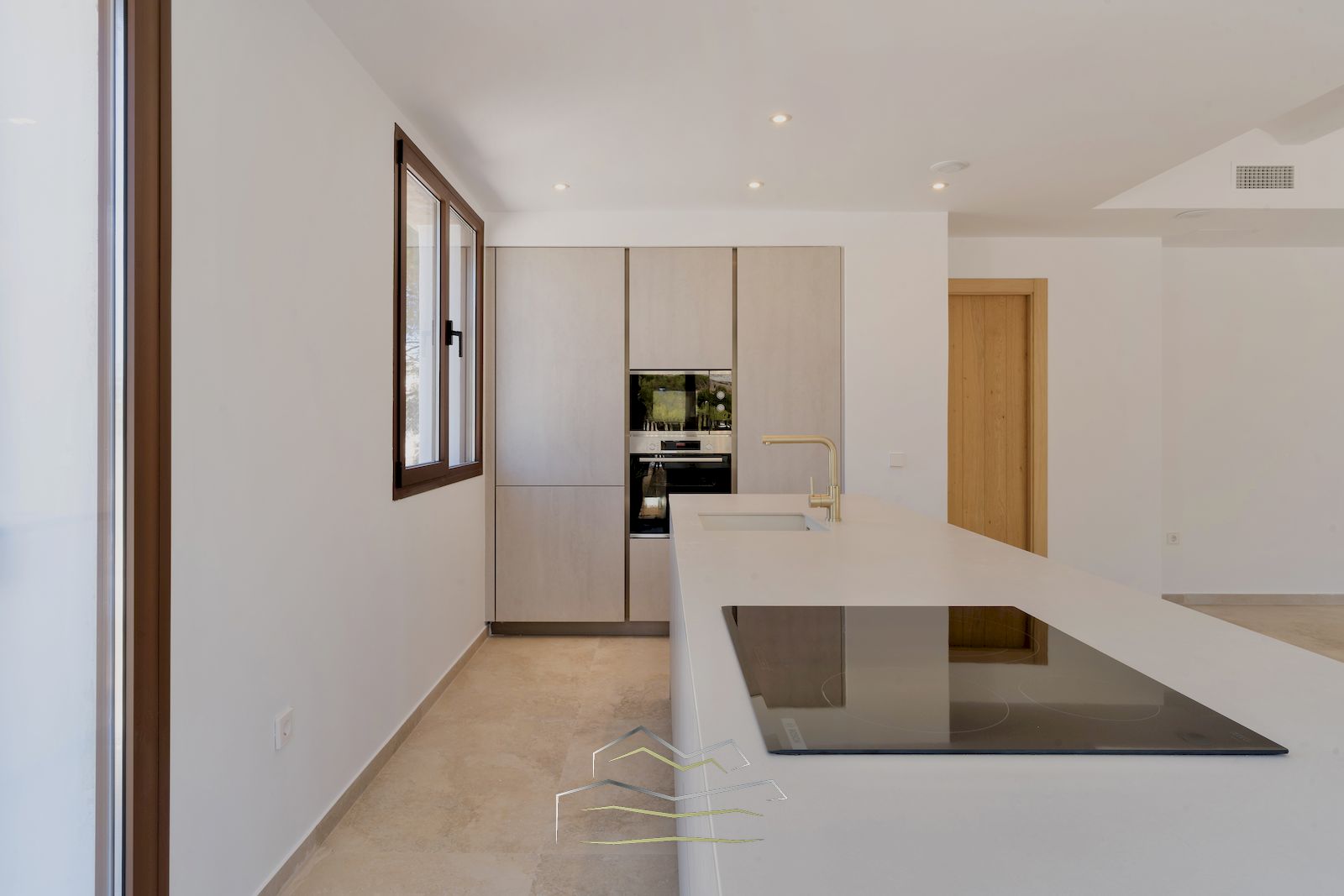 Villa in Ibiza-stijl te koop in Javea