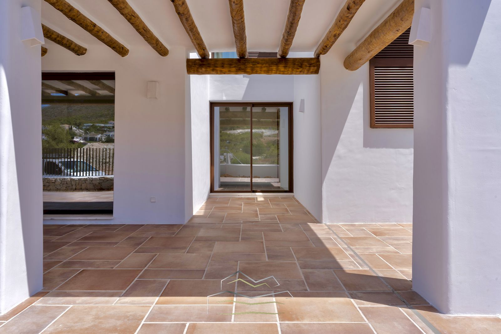 Villa in Ibiza-stijl te koop in Javea
