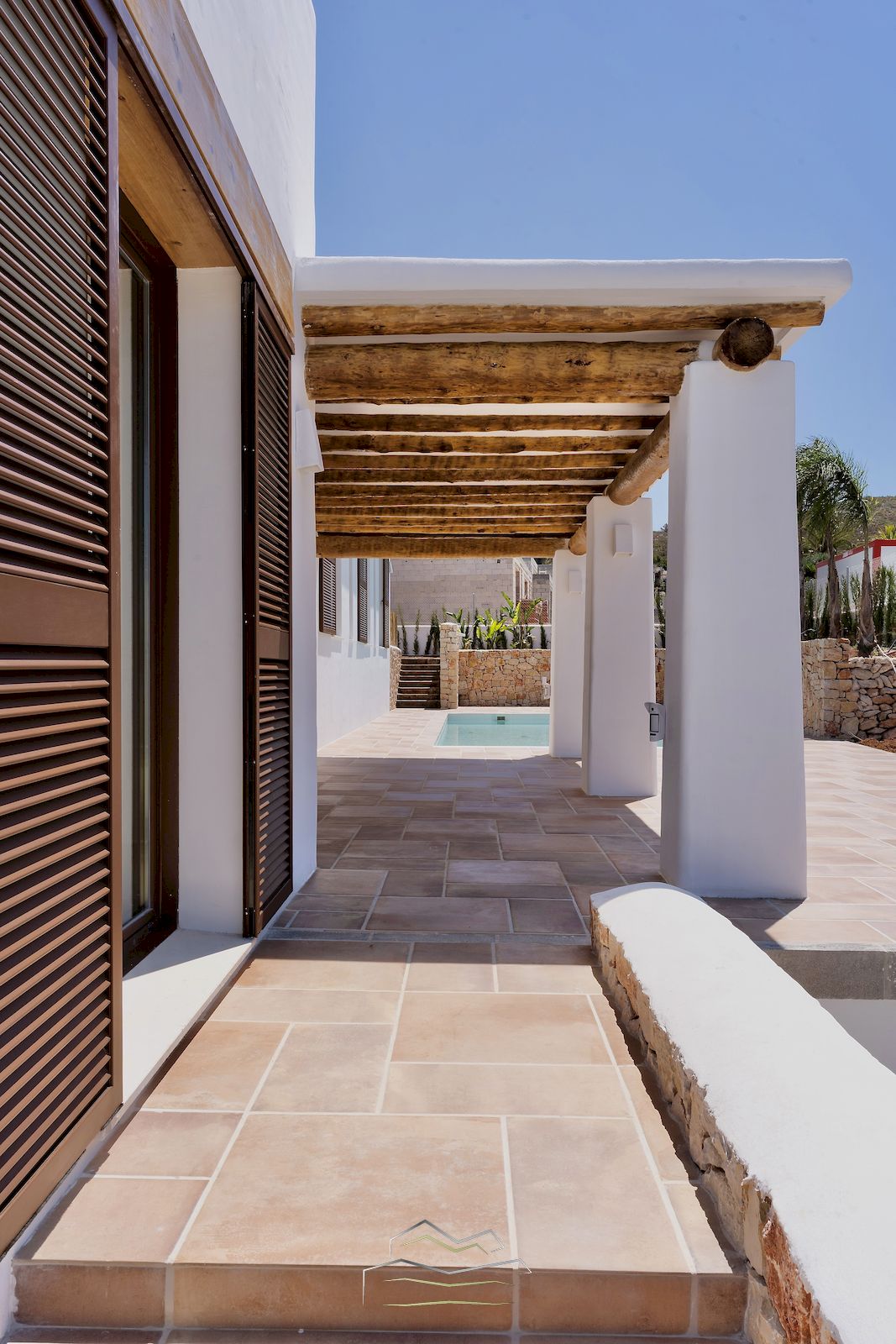 Villa in Ibiza-stijl te koop in Javea