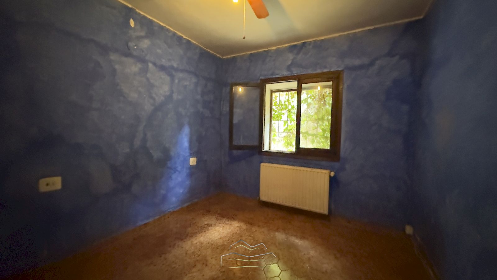 Villa te koop om te renoveren met zeezicht in Javea