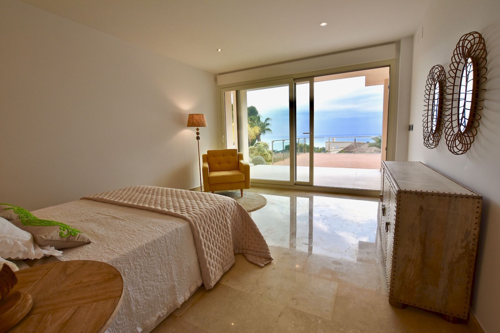 Luxe villa met panoramisch uitzicht op zee te koop in Moraira - Costa Blanca