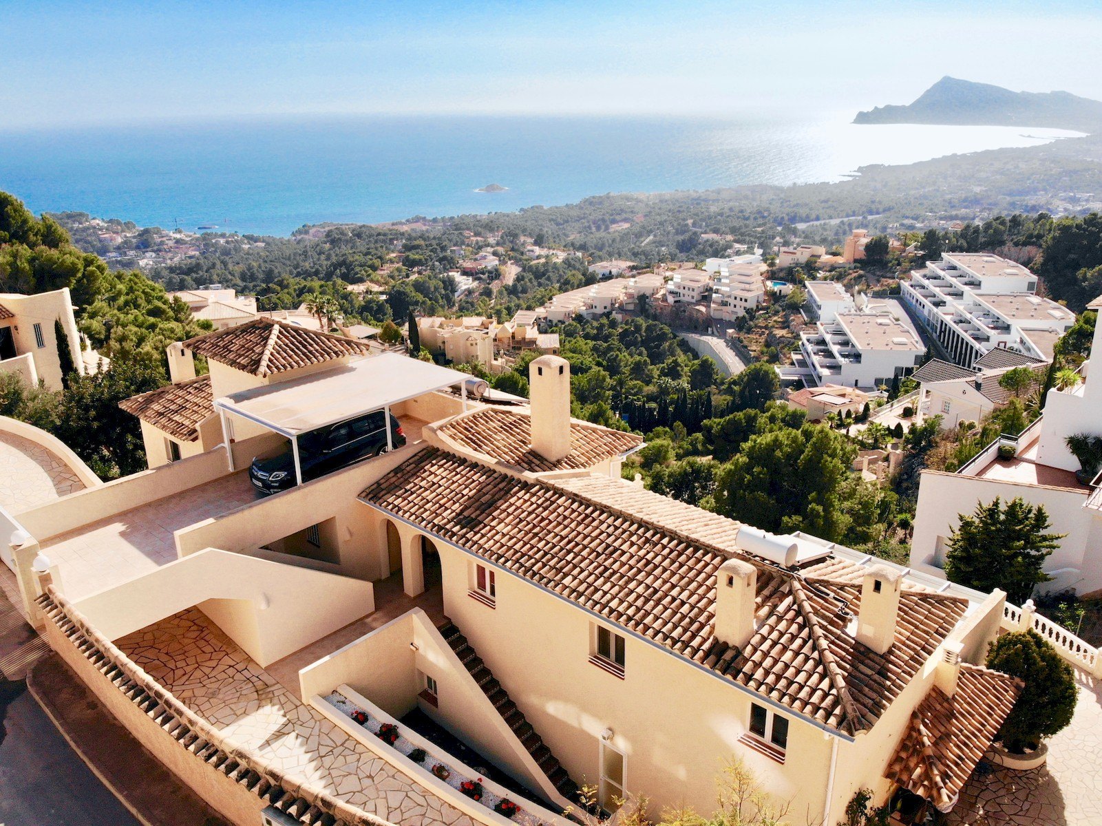 Villa met uitstekend uitzicht op zee te koop in Altea - Costa Blanca