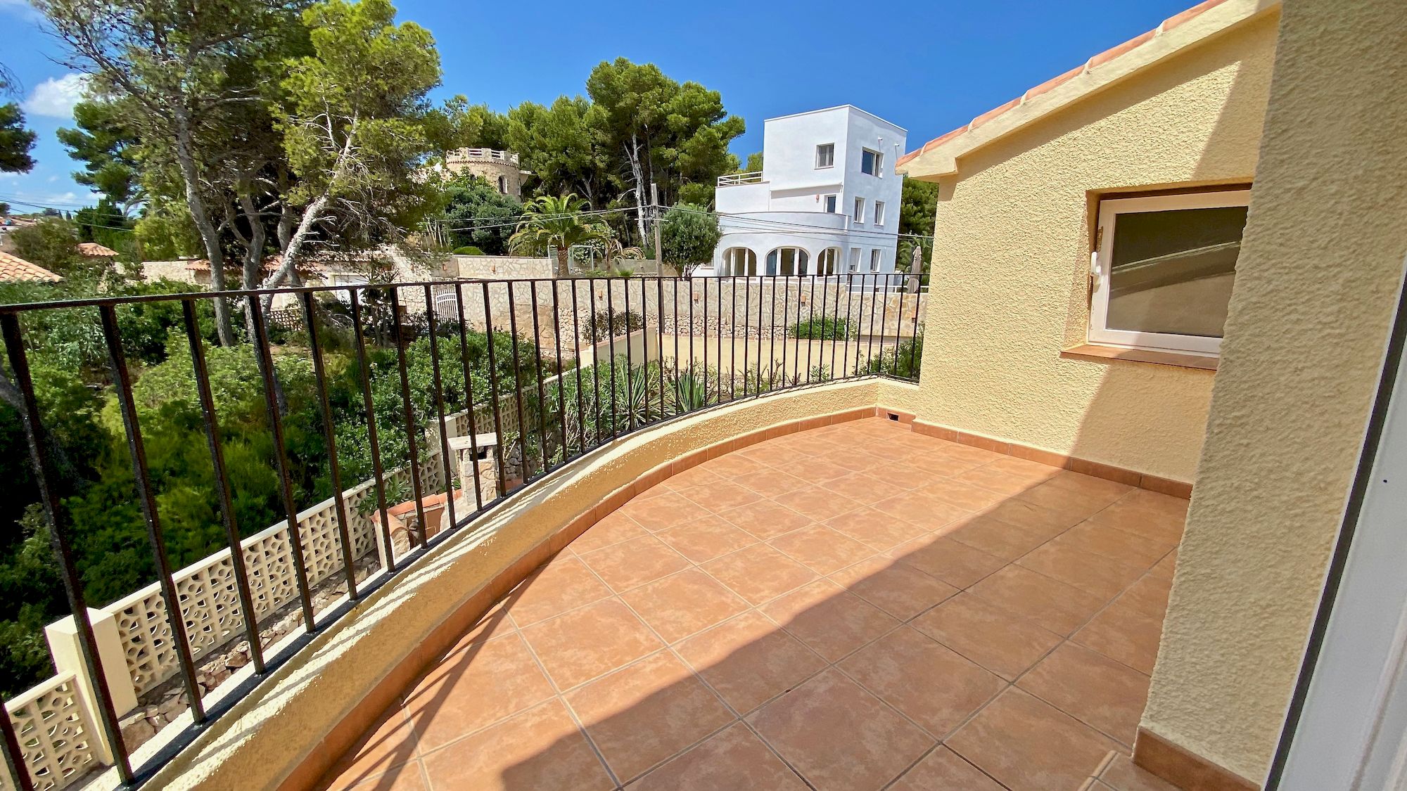 Villa te koop met Zeezicht in Balcon al Mar - Javea