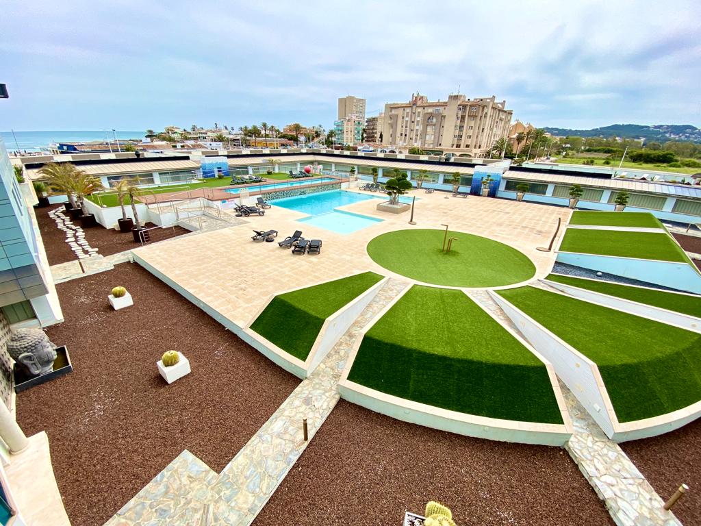 Appartement te koop met zeezicht in Playa del Arenal - Javea