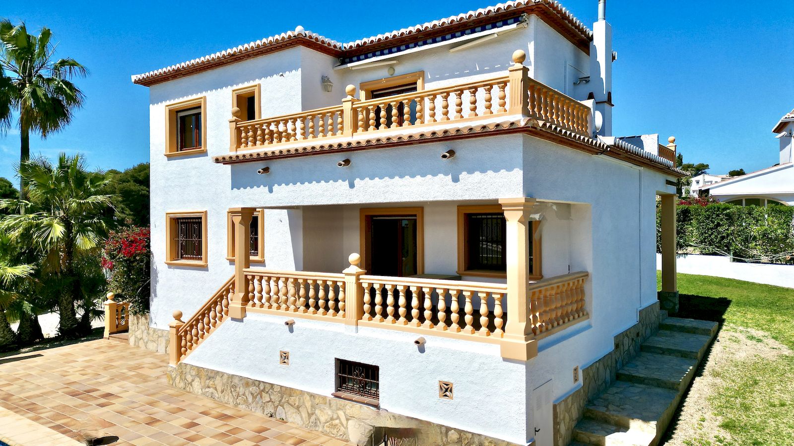 Villa te koop met Zeezicht in Balcon al Mar - Javea